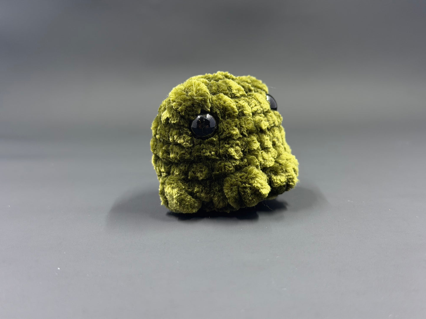 Garden Frog Trio | Handmade Amigurumi Frog Plush | Chunky Chenille Stuffed Animal | Nature-Inspired Colors | Bag Charm or Plush Toy