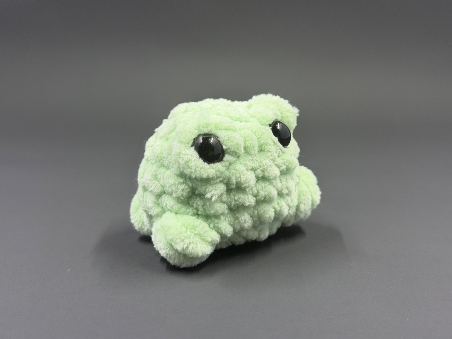 Berry & Mint Chenille Frog Keychain | Handmade Amigurumi Frog Plush | Chunky Chenille Yarn Stuffed Animal | Cute Pocket-Sized Frog Charm